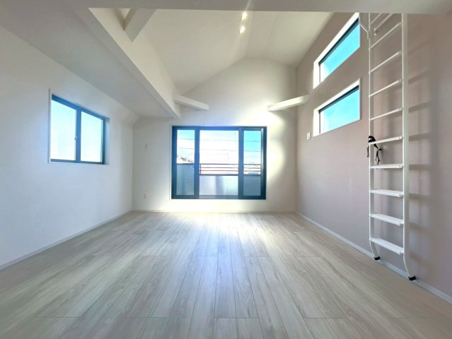 練馬区貫井３丁目　新築一戸建　西武池袋線　富士見台の居間・リビング