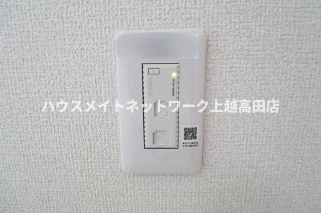 Ａｚｎａｂｌｅ Ａのその他共用部分|ネット無料（参考同型103号室室内写真）
