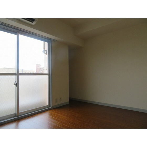 ＰＲＥＳＥＮＴ・晴の居間・リビング|居室