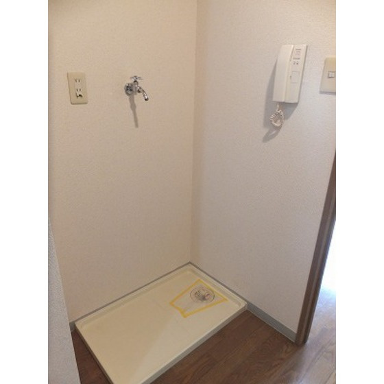 ＰＲＥＳＥＮＴ・晴のその他|室内洗濯機置場