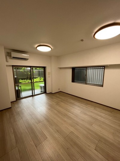 【居間・リビング】