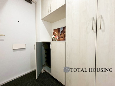 【玄関】 | リーベスト月寒西 | 上質感漂う玄関です♪居住者の帰り、訪れる方を優しく迎える・安らぎに満ちた生活空間を予感させるようなその佇まいが魅力的ですね。「行ってらっしゃい」「おかえりなさい」が溢れるような明るい空間です♪