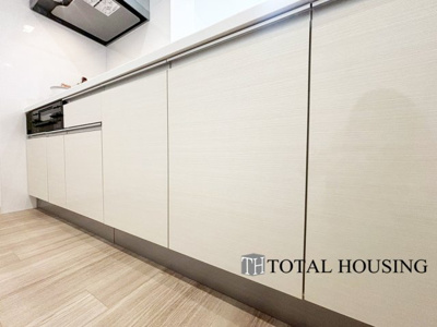 【キッチン】 | リーベスト月寒西 | キッチンワークしながら大切な家族との会話を楽しむ。家族のコミュニケーションが生まれるキッチンです♪