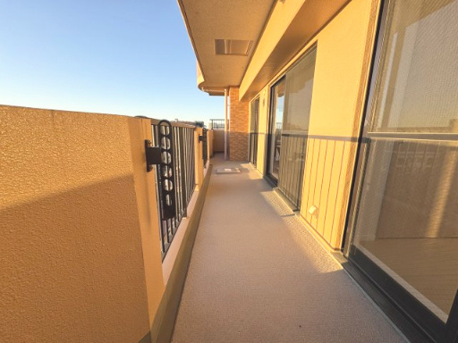 【バルコニー】