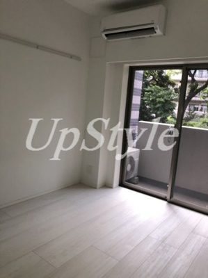 【居間・リビング】 | ライジングプレイス綾瀬