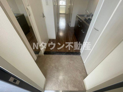 【玄関】 | ヴィオラレジデンス | ゆったりとした玄関です