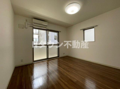 【居間・リビング】 | ヴィオラレジデンス | 使いやすい居間です