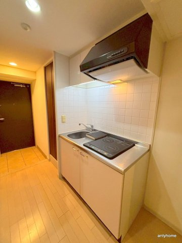 レジデンス本町靭公園　仲介手数料無料のキッチン