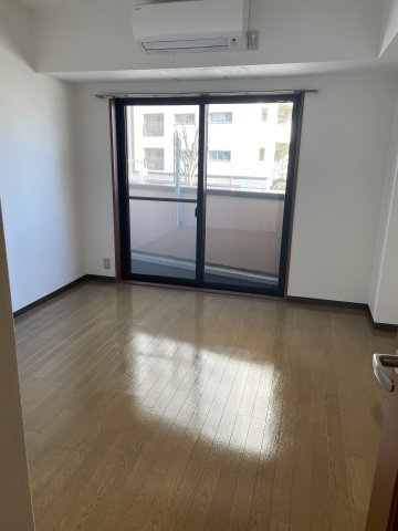 荒川区東日暮里５丁目の賃貸マンション