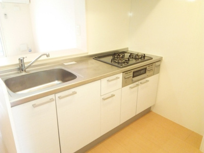 【キッチン】 | ラ プリマ さくら坂