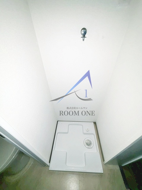 渡辺ビルの設備|洗濯機置き場です。