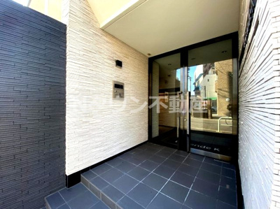 【エントランス】 | レジェンドケー