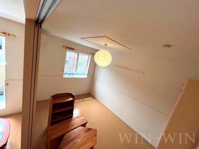 ユトリロ緑ヶ丘 2 Bの寝室|イメージ（同建物内・同間取りの写真）