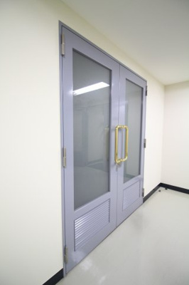 【玄関】 | 三宮電電ビル