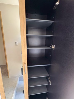 【玄関】 | The Trinity東櫛原