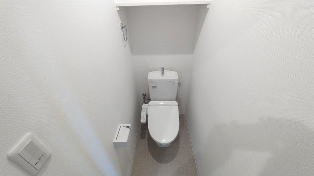 清潔感のあるトイレです