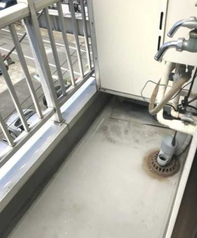 鎌伊ハイツ　礼金0　駒沢公園徒歩圏内　学生さんオススメのバルコニー