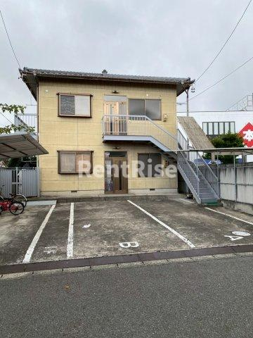 森コーポⅡの駐車場