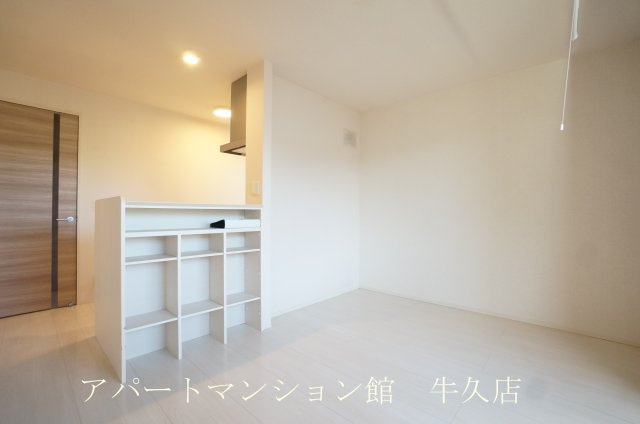 カーサベルデの居間・リビング