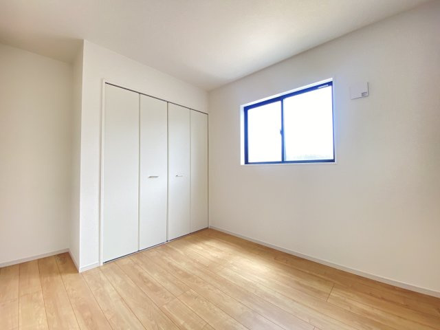 『八王子市新築戸建て』八王子市めじろ台4-38-4【仲介手数料無料】　１４期の洋室|～仲介手数料無料☆八王子ひなた不動産～　八王子市めじろ台　新築戸建て