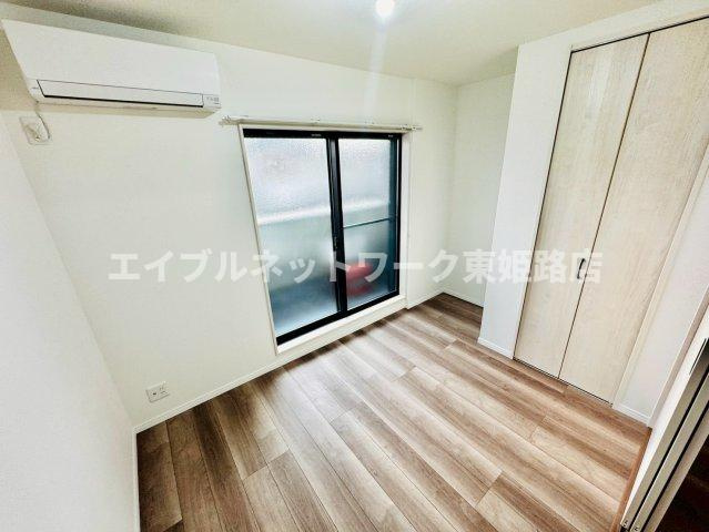 アーバンコート加古川の洋室