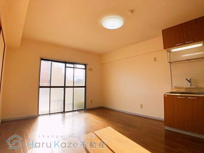 【居間・リビング】 | メゾン見晴台【名古屋市賃貸・RC造】