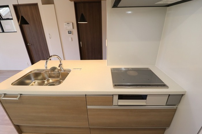 武蔵野市関前５丁目のアパートのキッチン