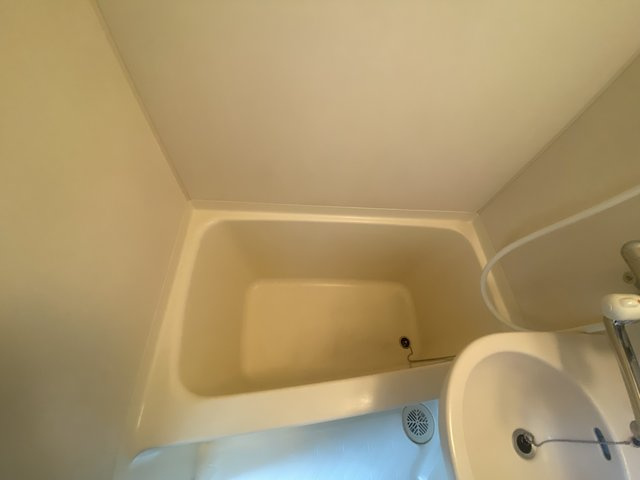 メゾンエイトの浴室