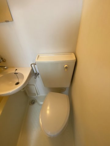 メゾンエイトのトイレ