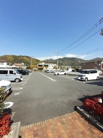 プロムナードだいじんの駐車場