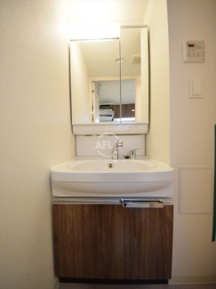 【独立洗面台】 | プレサンス難波マジョリティ | プレサンス難波マジョリティ　独立洗面台