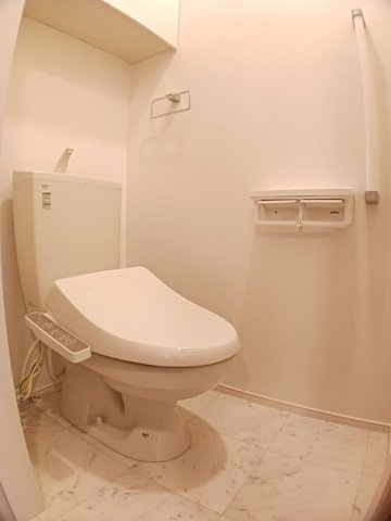 オンブラージュ　フォレスタのトイレ