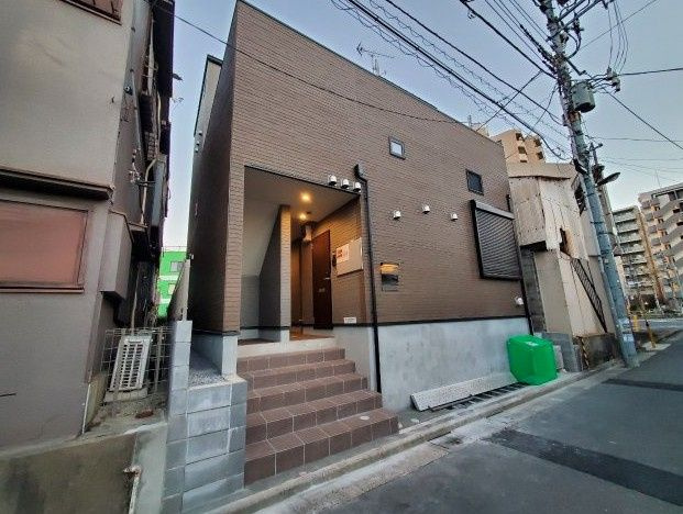 メゾンイロドリ