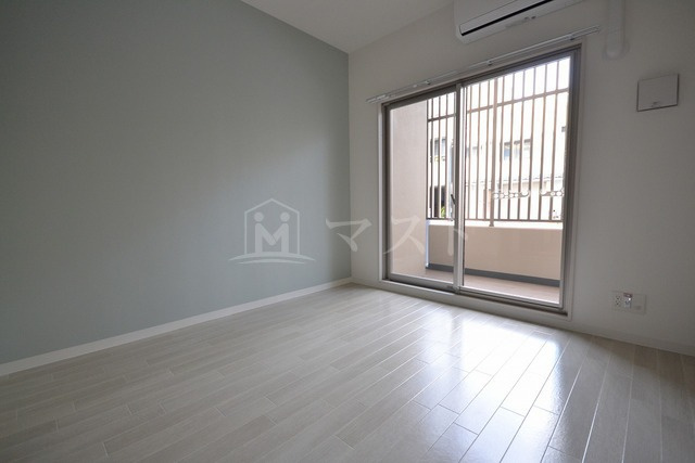 エグゼ弁天町の居間・リビング|※別号室参考写真