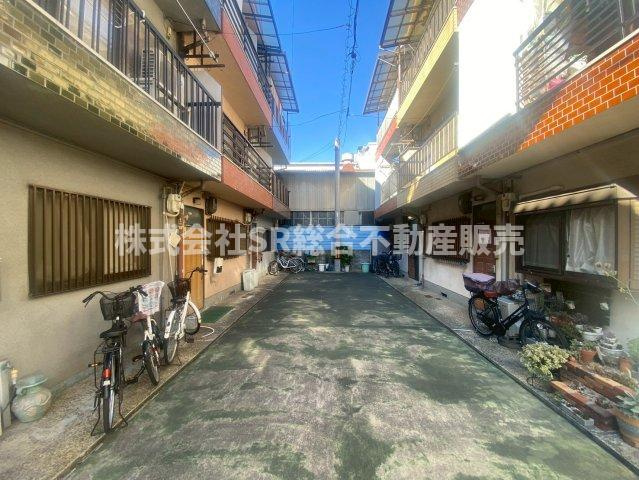 森河内東1丁目中古戸建の前面道路含む現地写真|全面道路を含む現地写真