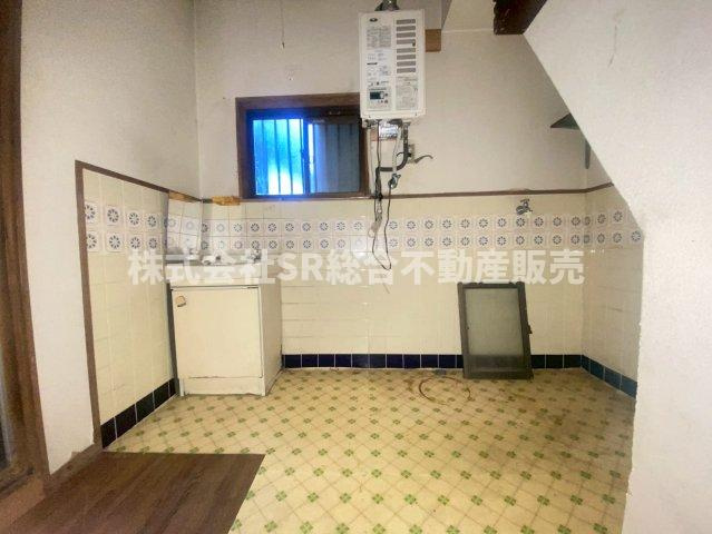 森河内東1丁目中古戸建の脱衣所|広々洗面脱衣スペース