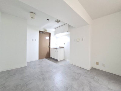 【内装】 | リビース湊川