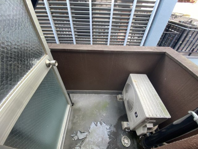 【バルコニー】 | リードサザン中山手ビル