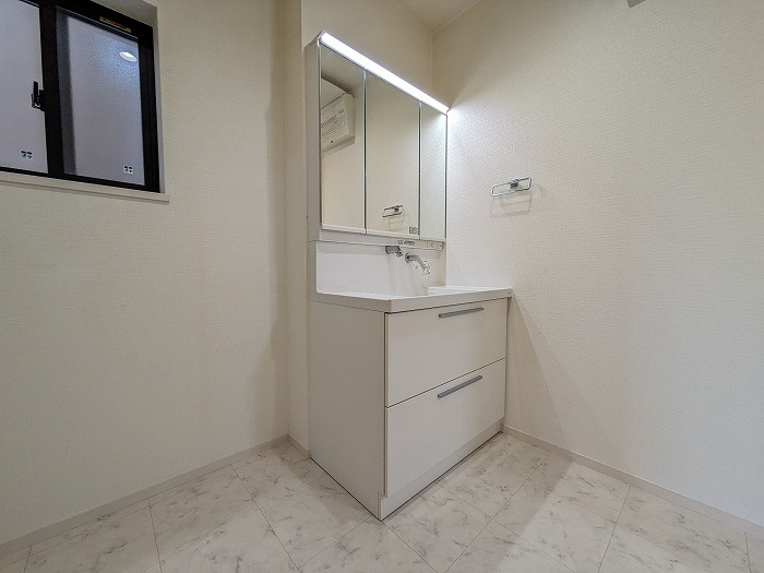 生駒市小明町中古戸建の画像