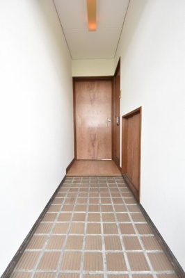 【玄関】 | エルパラッツォ熊内