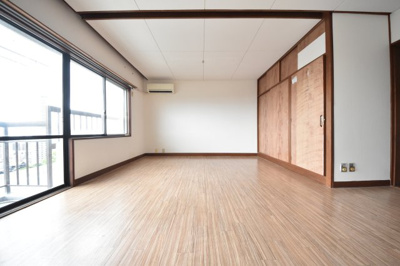 【居間・リビング】 | エルパラッツォ熊内