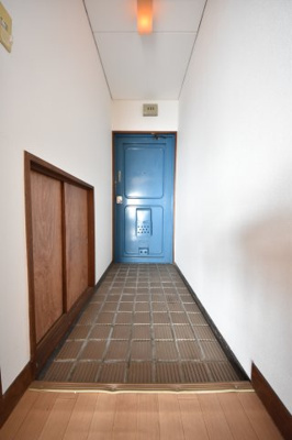 【玄関】 | エルパラッツォ熊内