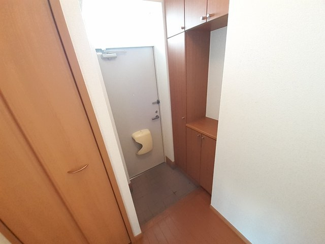 レジデンスさくら台Ａの玄関|玄関