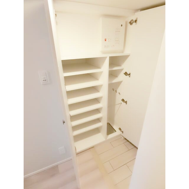 中はこのようになっています