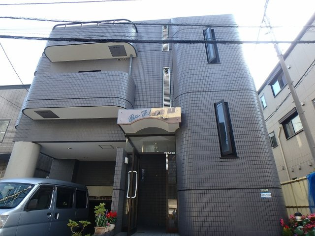 ラ・フラッツの外観