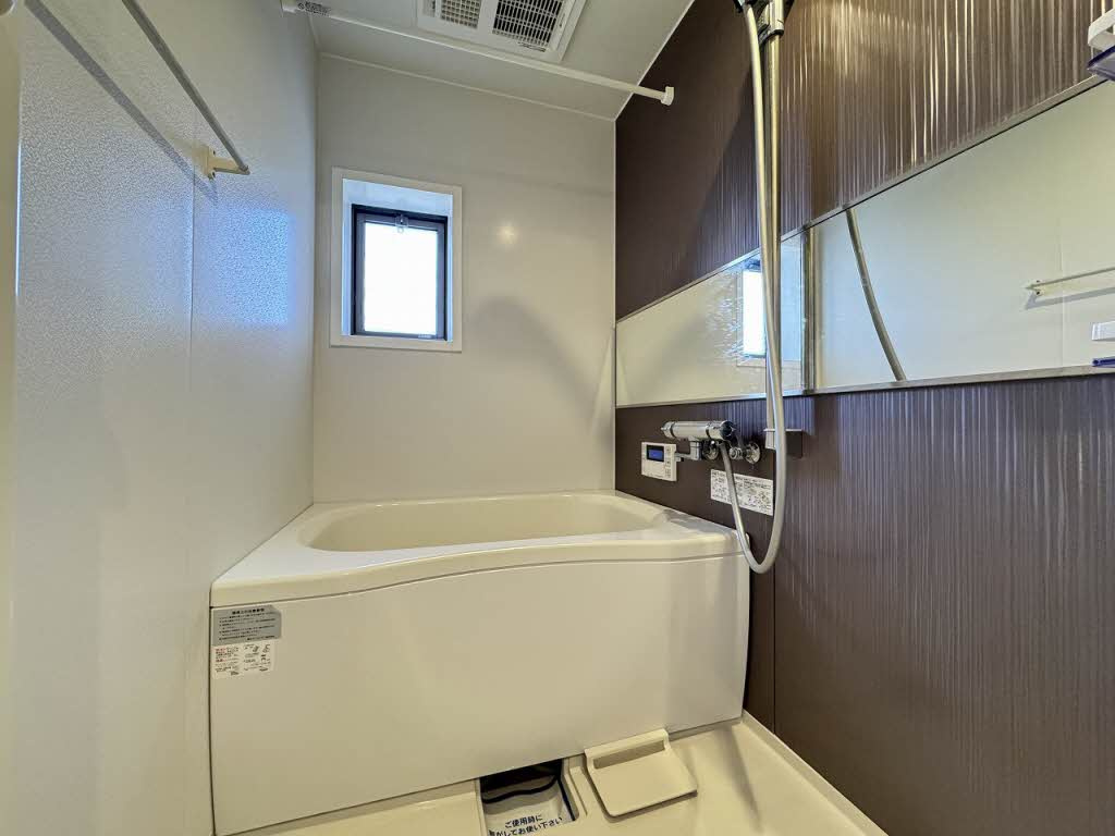 バリュージュ・シオン C棟の浴室|追い焚き・浴室乾燥機付きのお風呂です♪