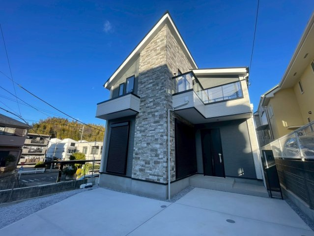 横浜市青葉区あざみ野4丁目 新築戸建て【仲介手数料無料】カースペース2台