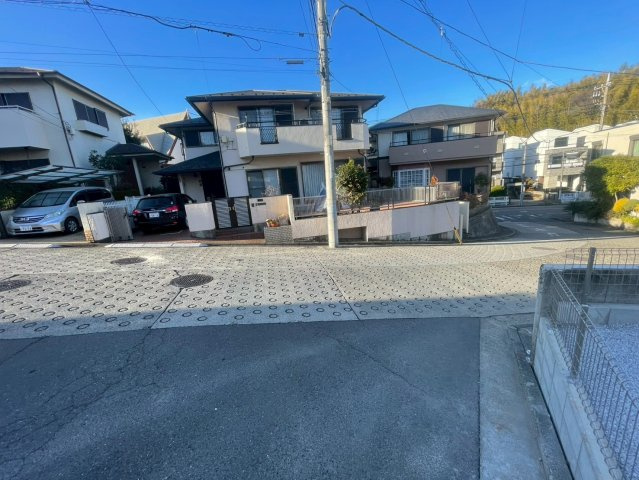 横浜市青葉区あざみ野4丁目 新築戸建て【仲介手数料無料】カースペース2台