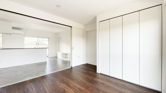 サニースクエア阿南の居間・リビング