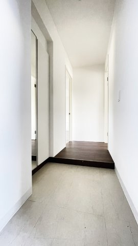 サニースクエア阿南の玄関